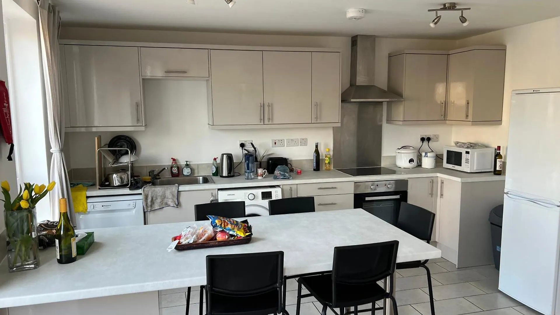 Cosy Double Room In Canada Water London Homestay