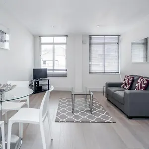 Roomspace Serviced - River House London