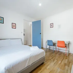 Great In Stepney Station - 12 London