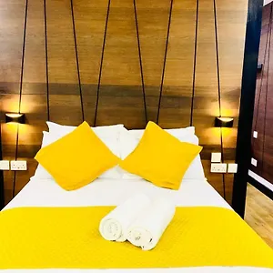 Fancy Flat In Apartment