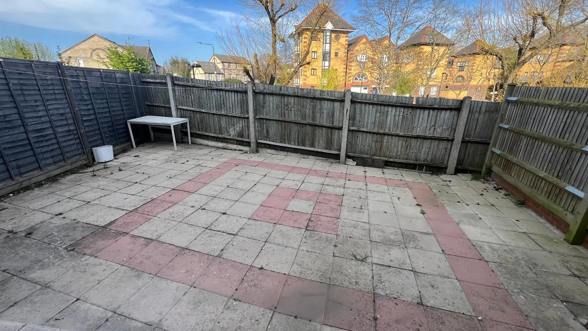 Cosy Double Room In Canada Water London